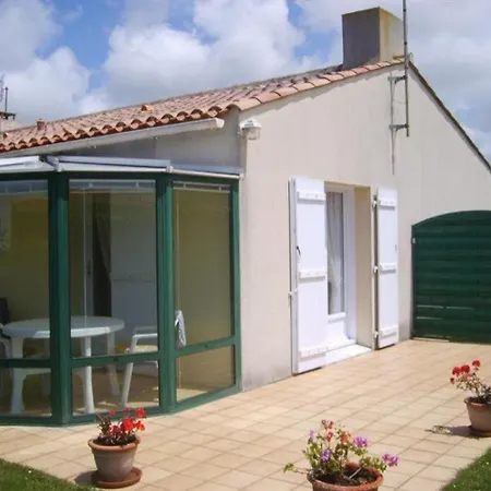 Imp Gde Hermine Maison Veranda Jardin Château-dʼOlonne